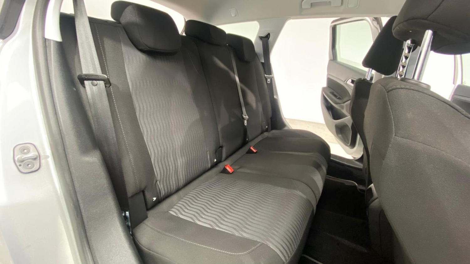 Used Peugeot 308 2016 for sale - 76370153: Photo 85