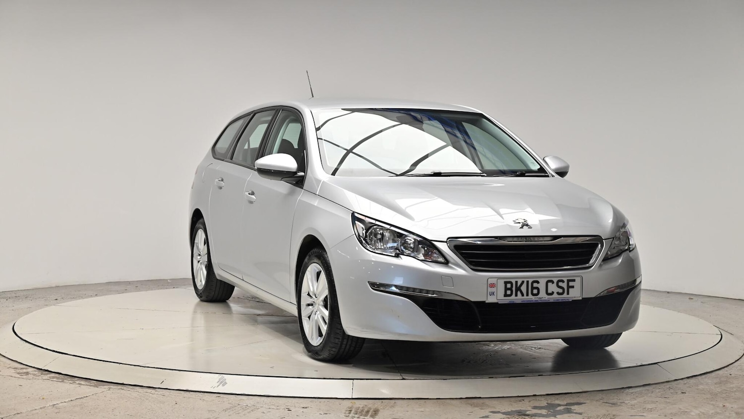 Used Peugeot 308 2016 for sale - 76370153: Photo 9