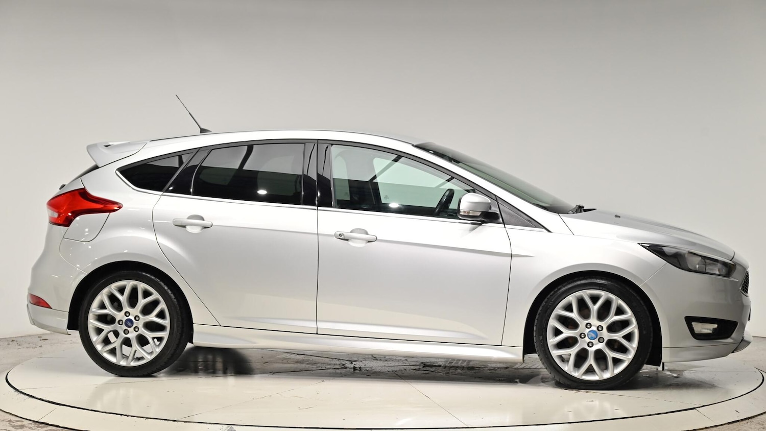 Used Ford Focus 2015 for sale - 76965170: Photo 16