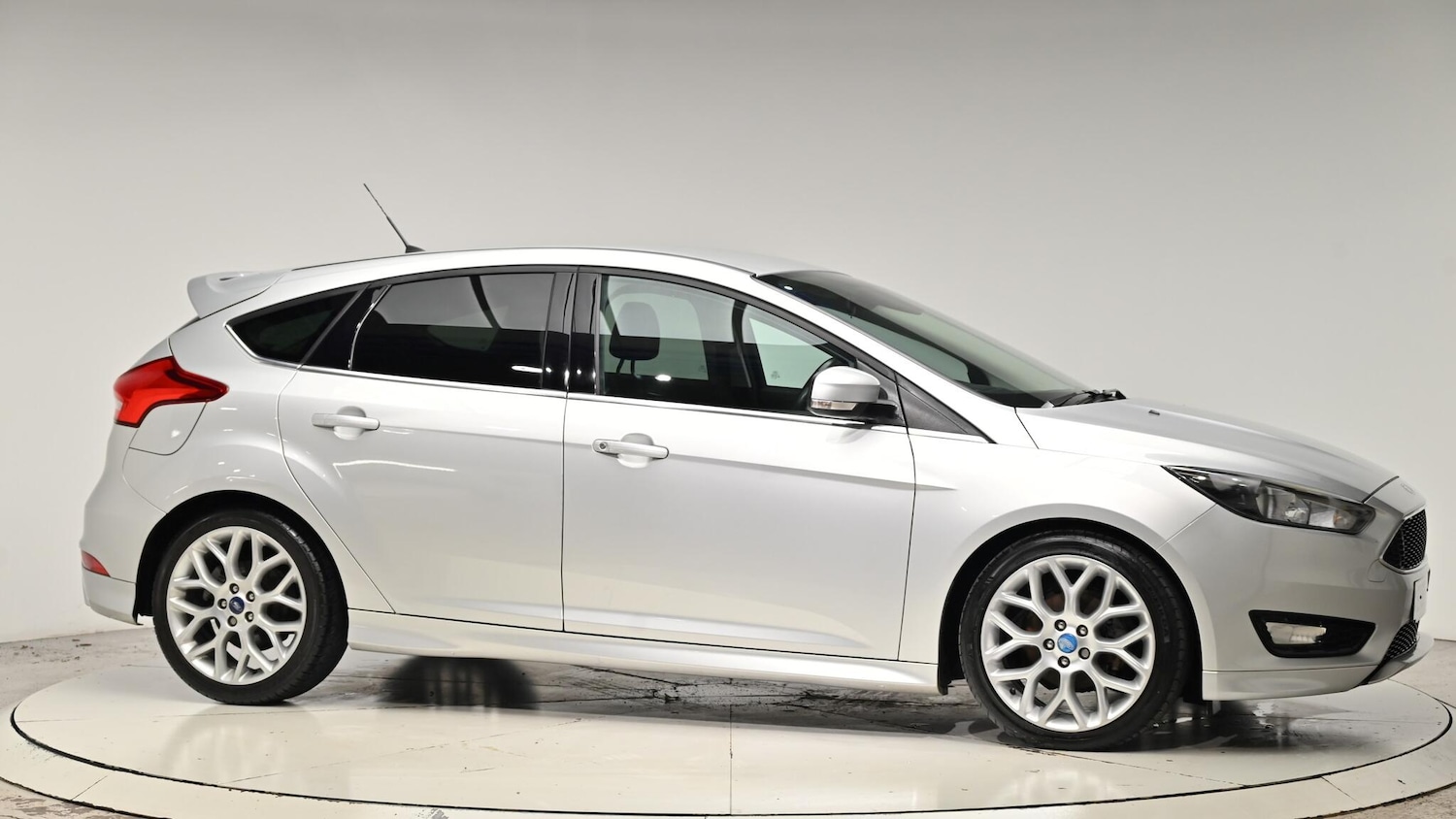 Used Ford Focus 2015 for sale - 76965170: Photo 17
