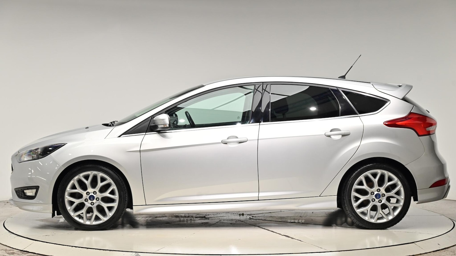 Used Ford Focus 2015 for sale - 76965170: Photo 25