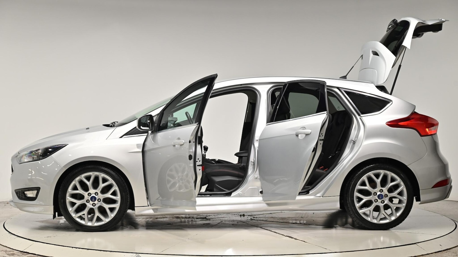 Used Ford Focus 2015 for sale - 76965170: Photo 56