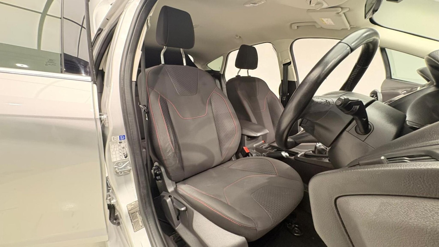 Used Ford Focus 2015 for sale - 76965170: Photo 88