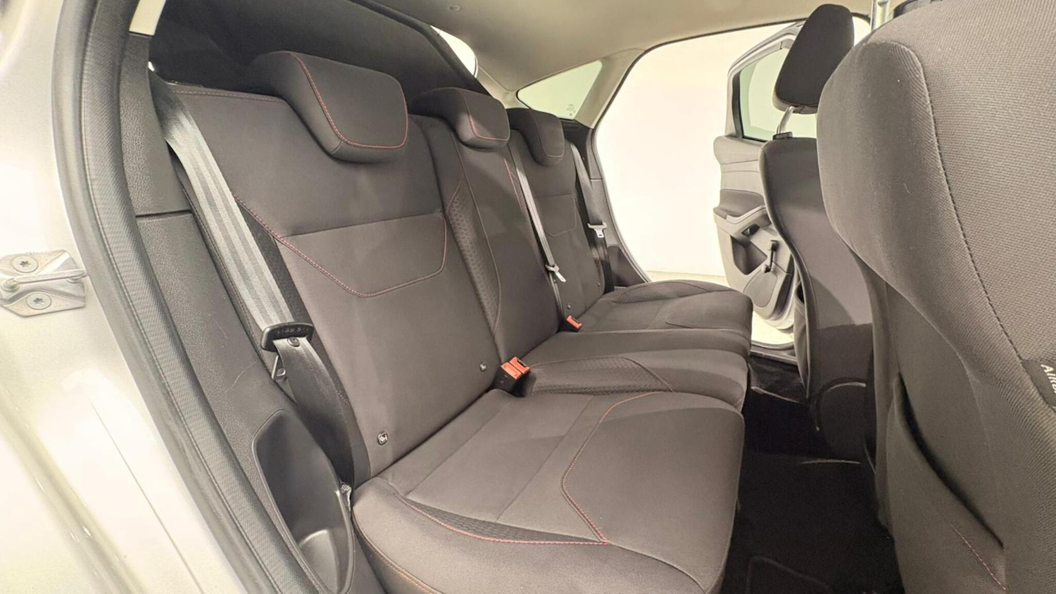 Used Ford Focus 2015 for sale - 76965170: Photo 89