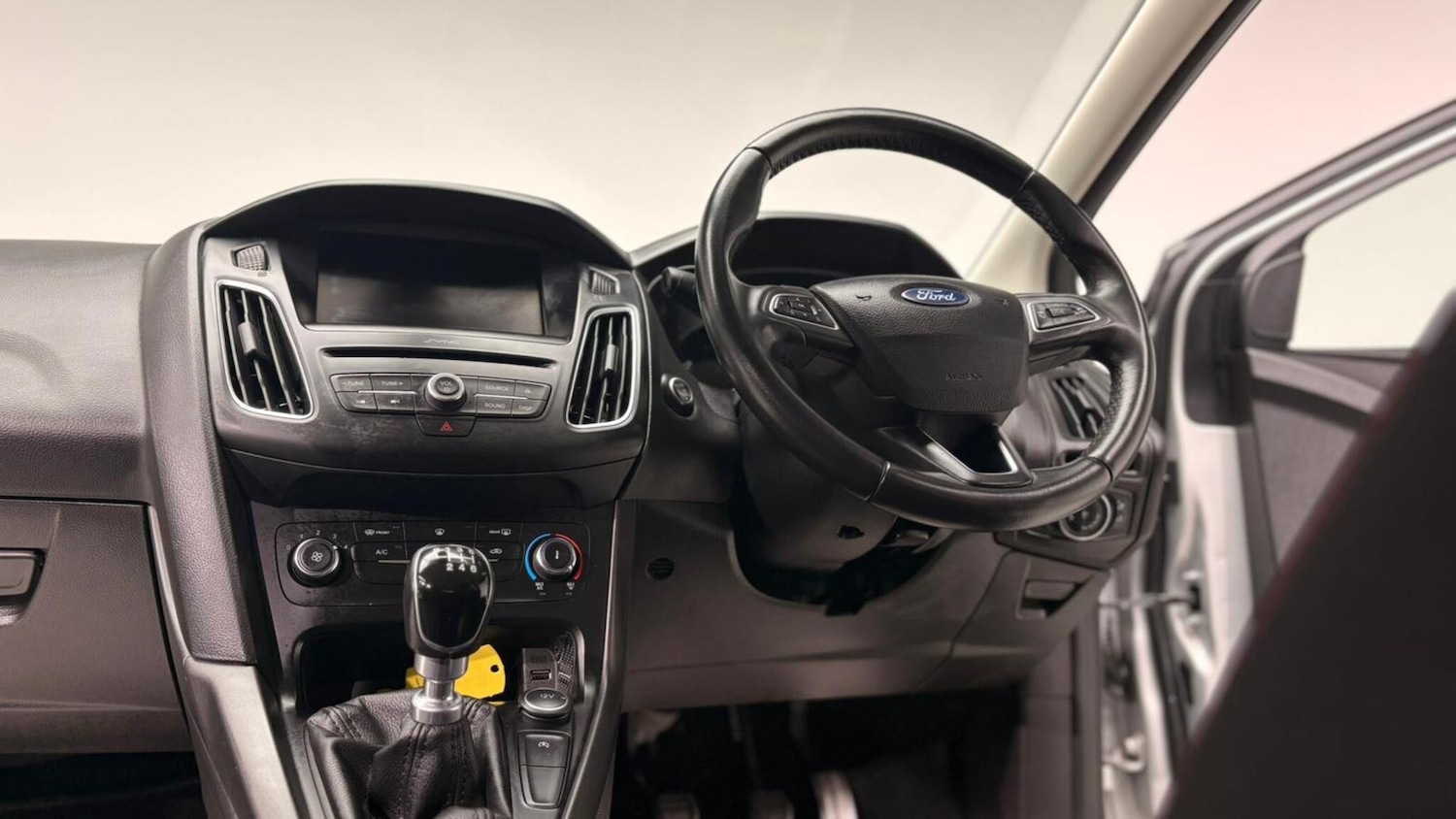 Used Ford Focus 2015 for sale - 76965170: Photo 91