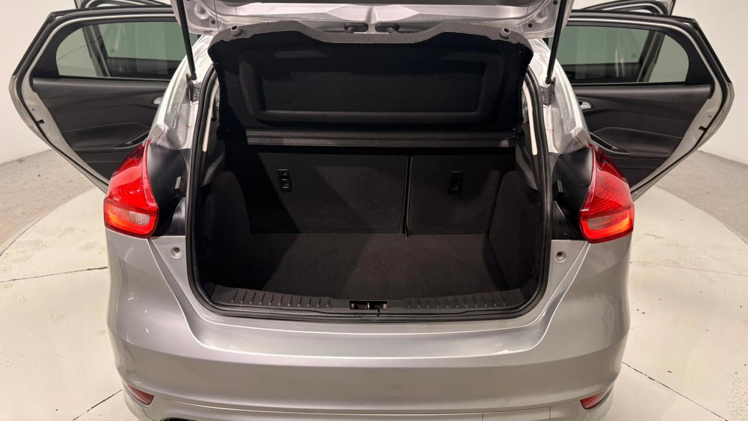 Used Ford Focus 2015 for sale - 76965170: Photo 96