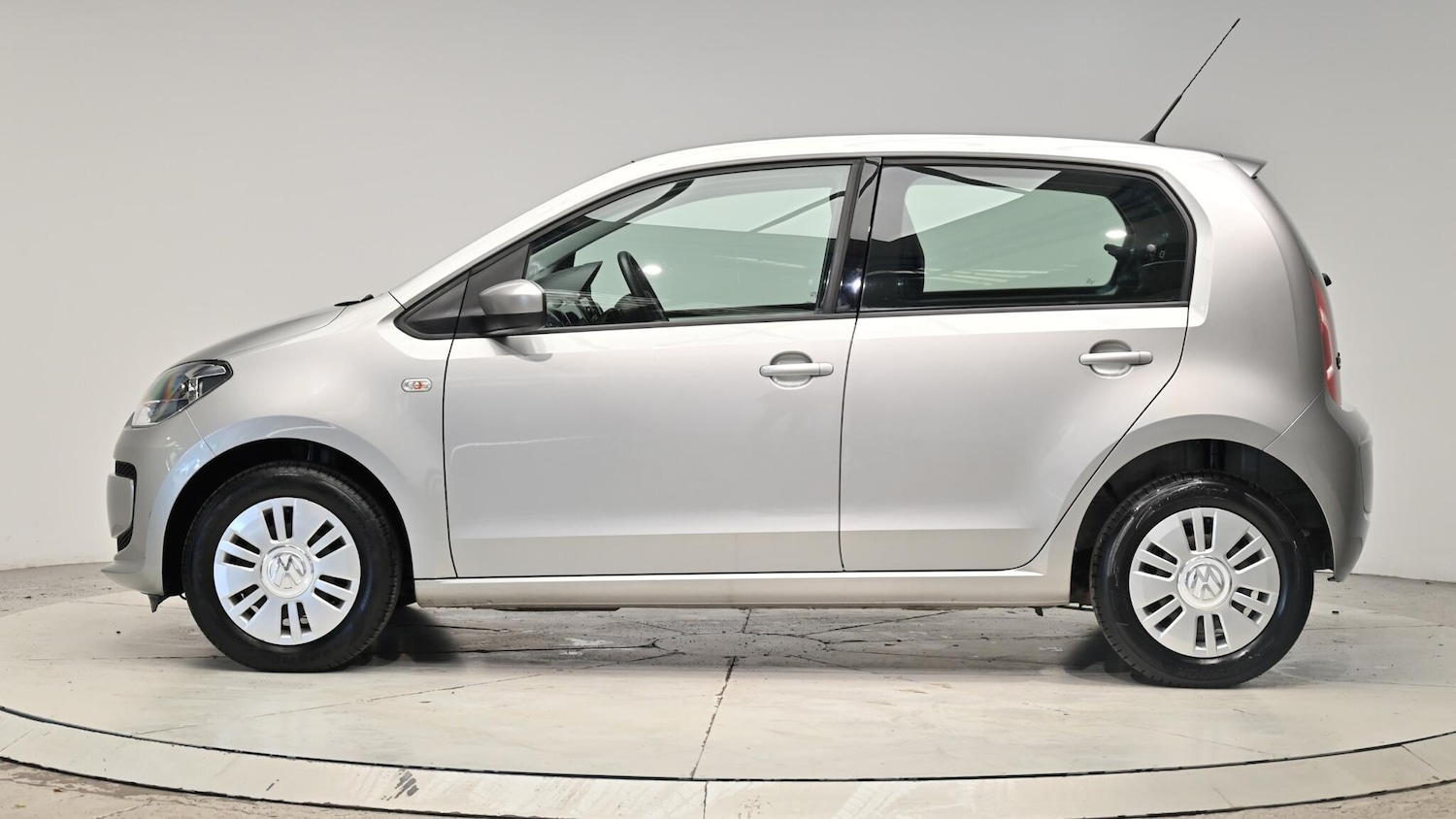 Used Volkswagen up! 2012 for sale - 76388177: Photo 3