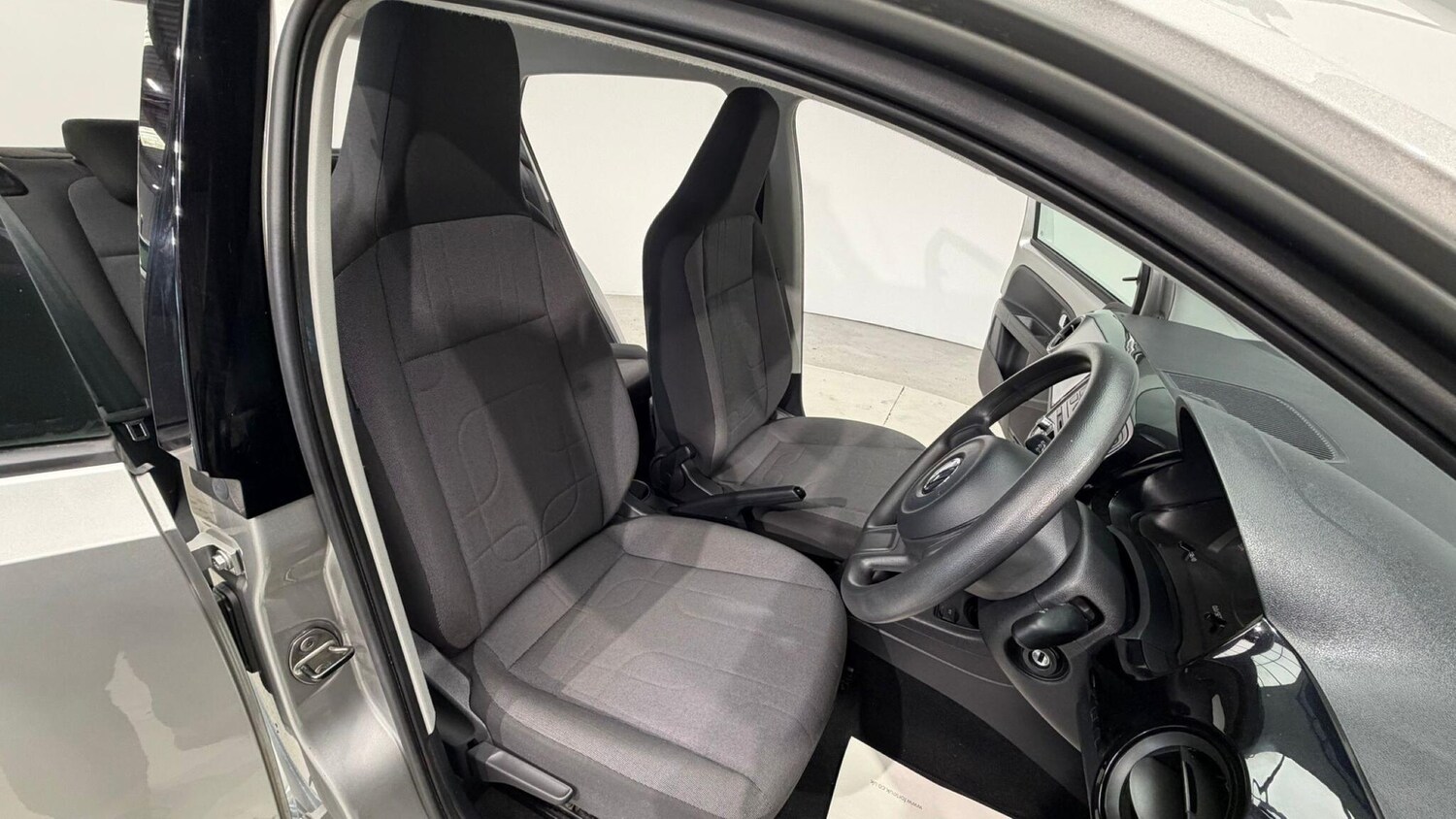 Used Volkswagen up! 2012 for sale - 76388177: Photo 82