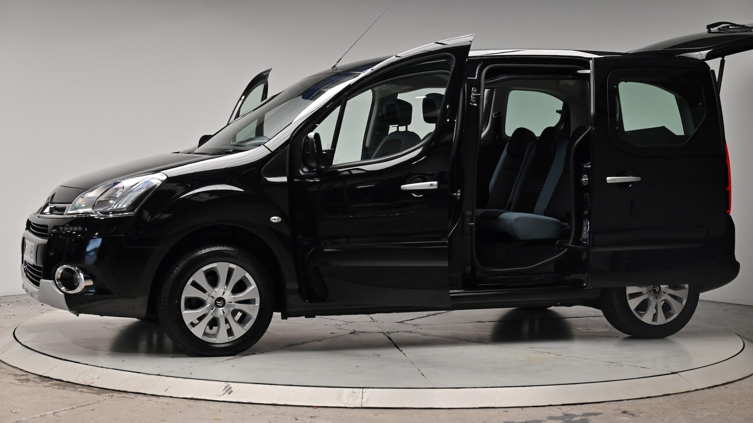 Used Citroen Berlingo 2015 for sale - 76269638: Photo 54