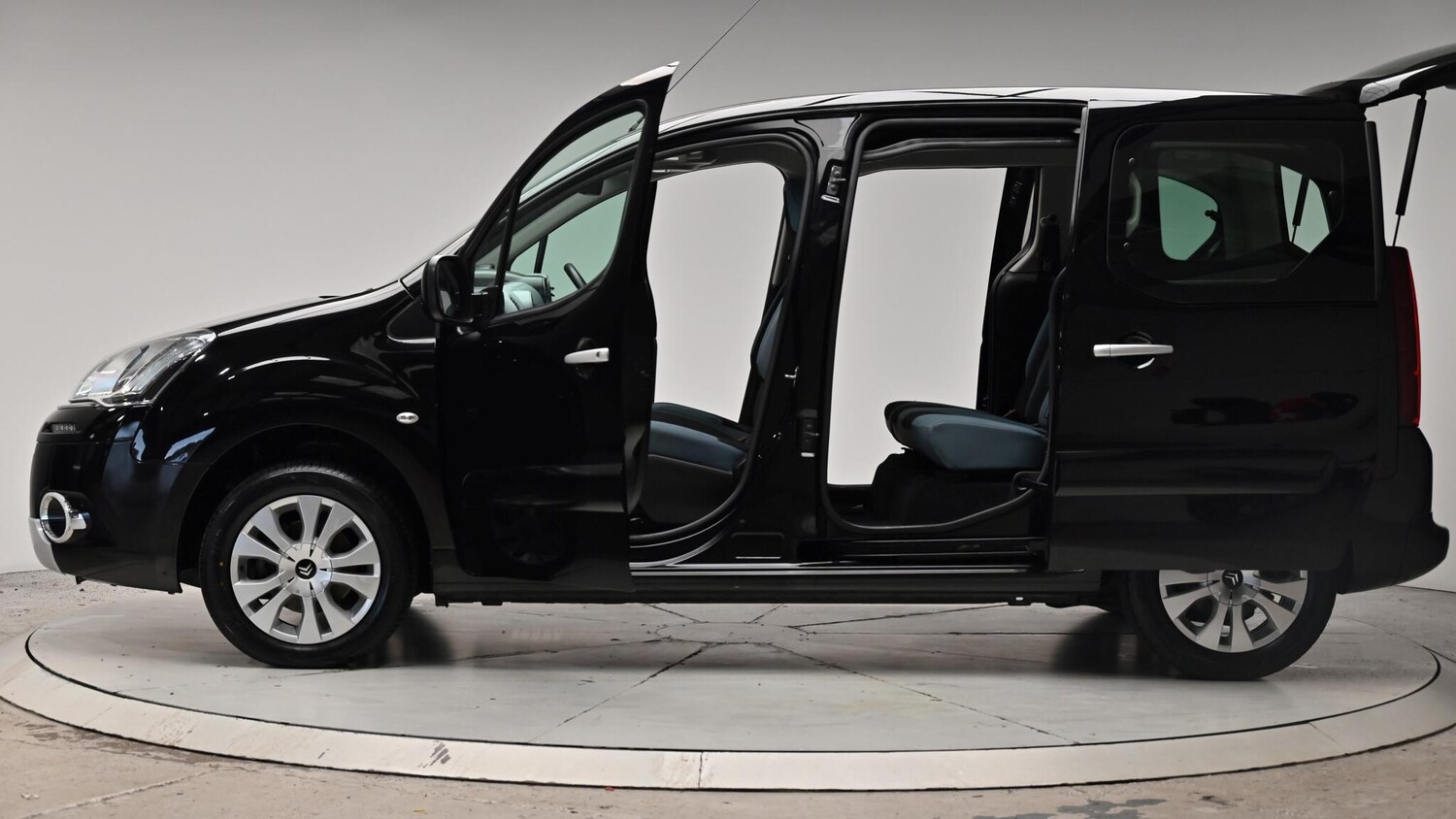 Used Citroen Berlingo 2015 for sale - 76269638: Photo 56