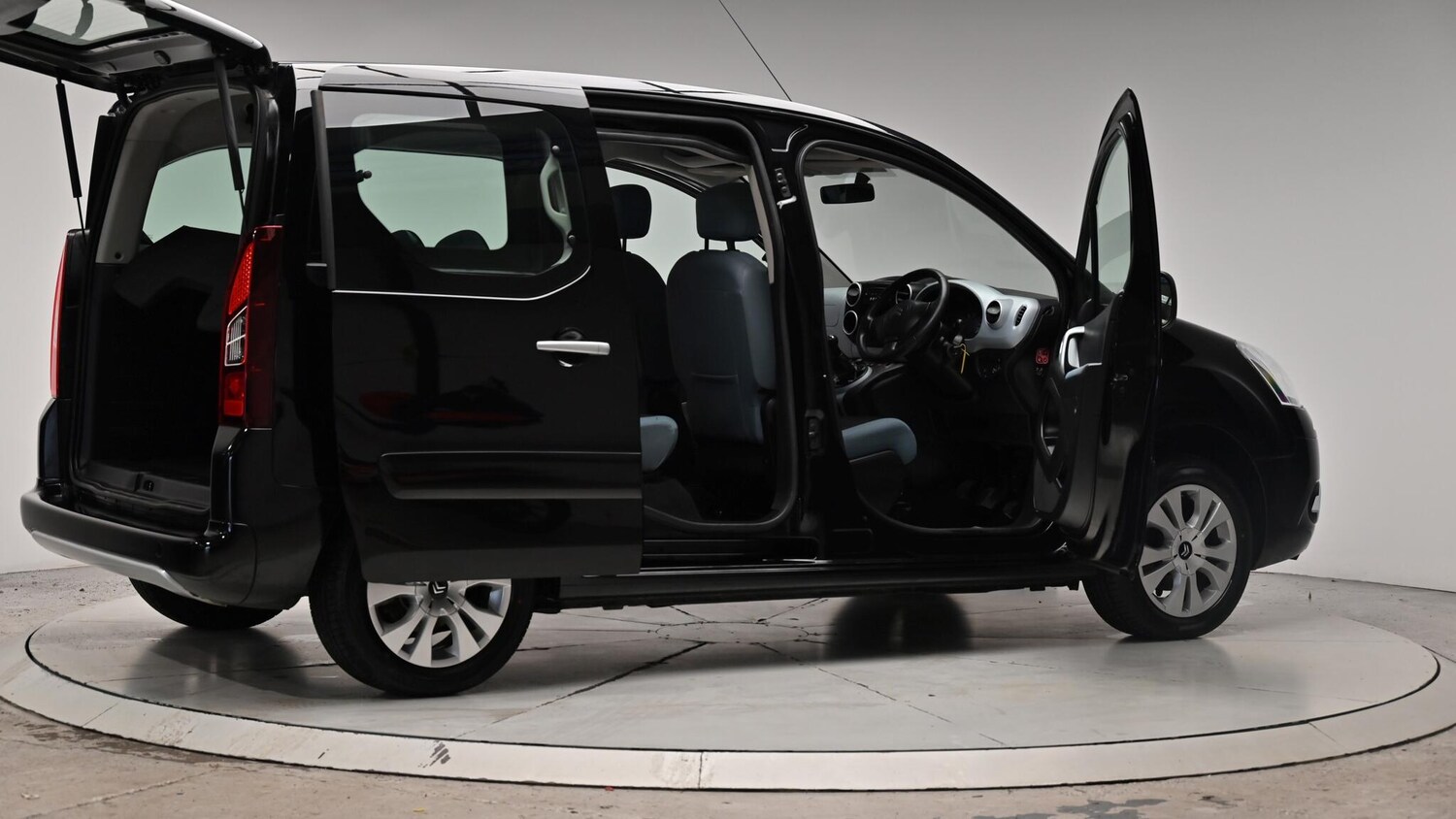 Used Citroen Berlingo 2015 for sale - 76269638: Photo 71