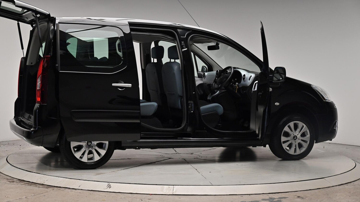 Used Citroen Berlingo 2015 for sale - 76269638: Photo 72