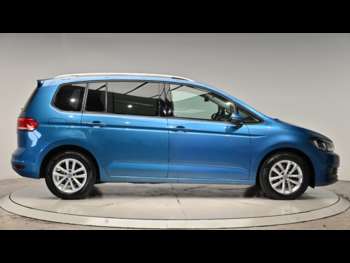 Used Volkswagen Touran 2017 for sale - 75268989: Photo
