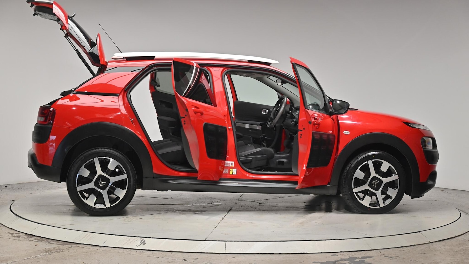 Used Citroen C4 Cactus 2015 for sale - 76422521: Photo 73
