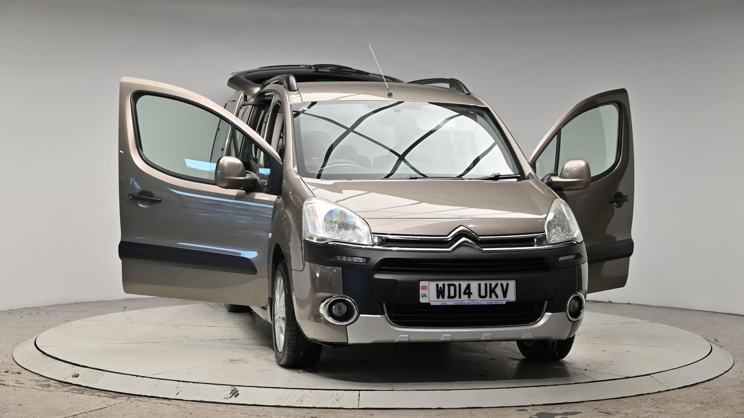 Used Citroen Berlingo Multispace 2014 for sale - 76644541: Photo 46