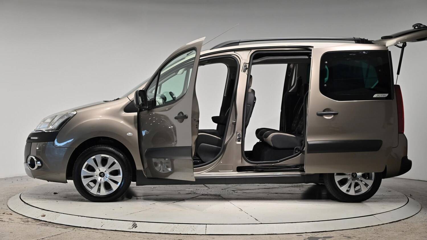 Used Citroen Berlingo Multispace 2014 for sale - 76644541: Photo 56