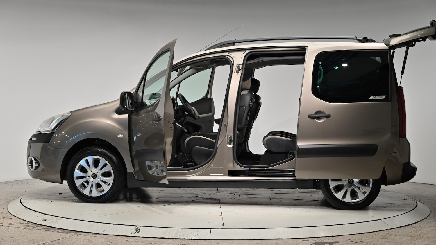 Used Citroen Berlingo Multispace 2014 for sale - 76644541: Photo 57