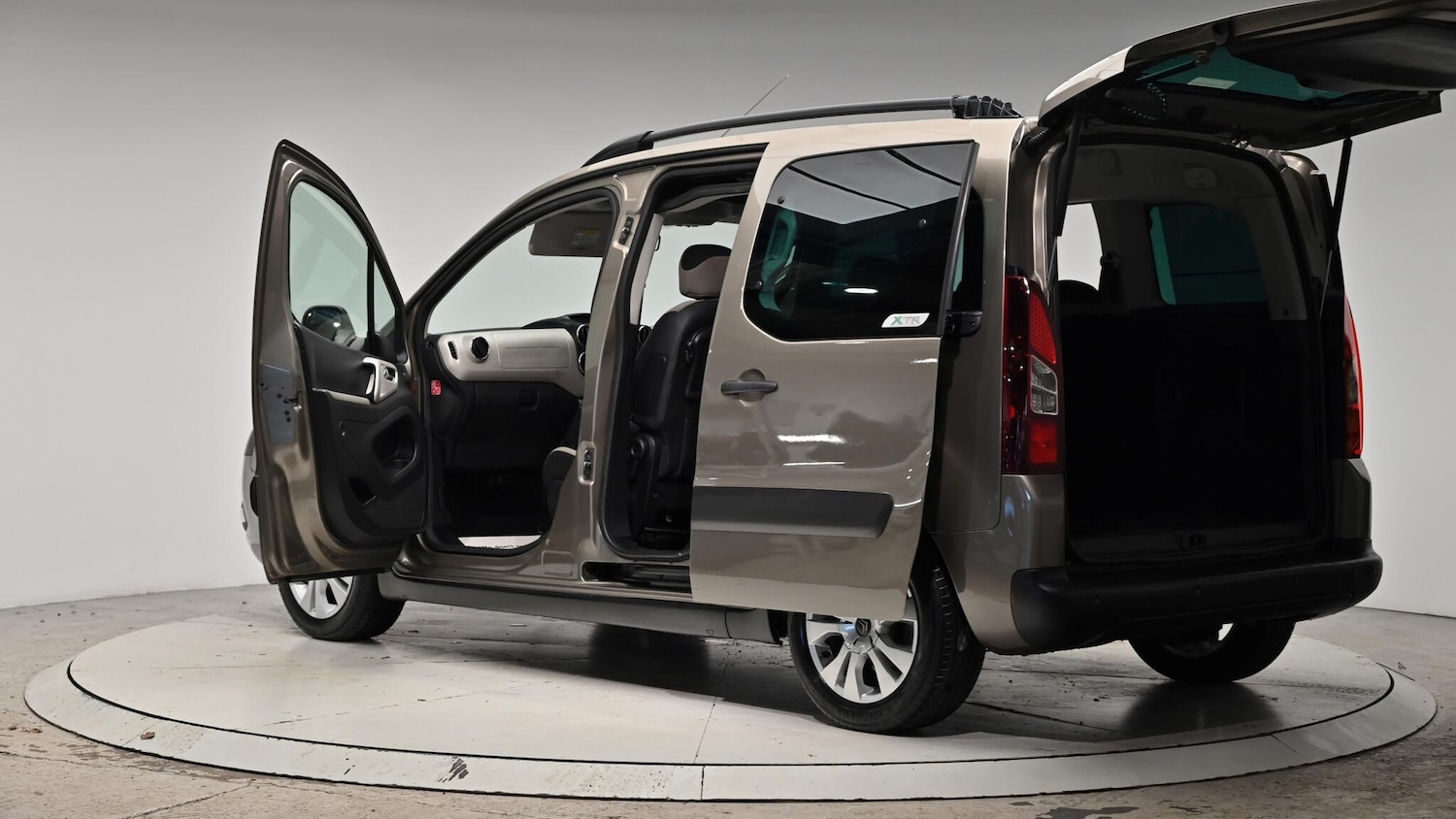 Used Citroen Berlingo Multispace 2014 for sale - 76644541: Photo 61