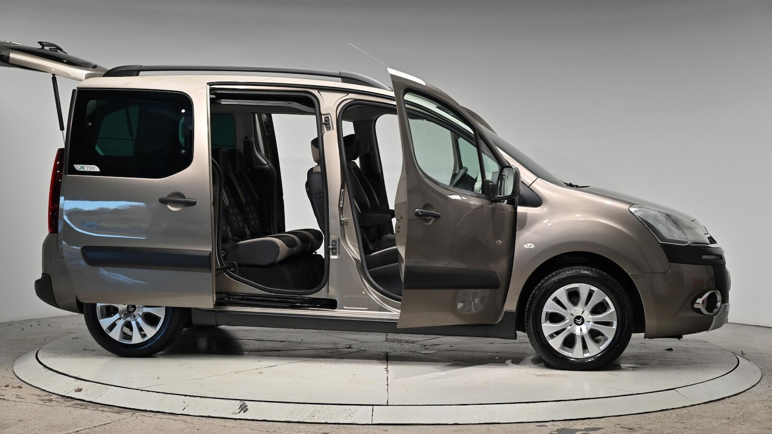 Used Citroen Berlingo Multispace 2014 for sale - 76644541: Photo 75