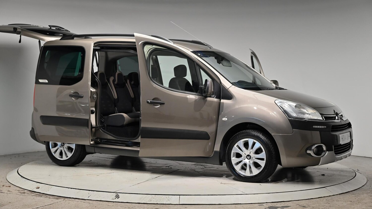 Used Citroen Berlingo Multispace 2014 for sale - 76644541: Photo 77