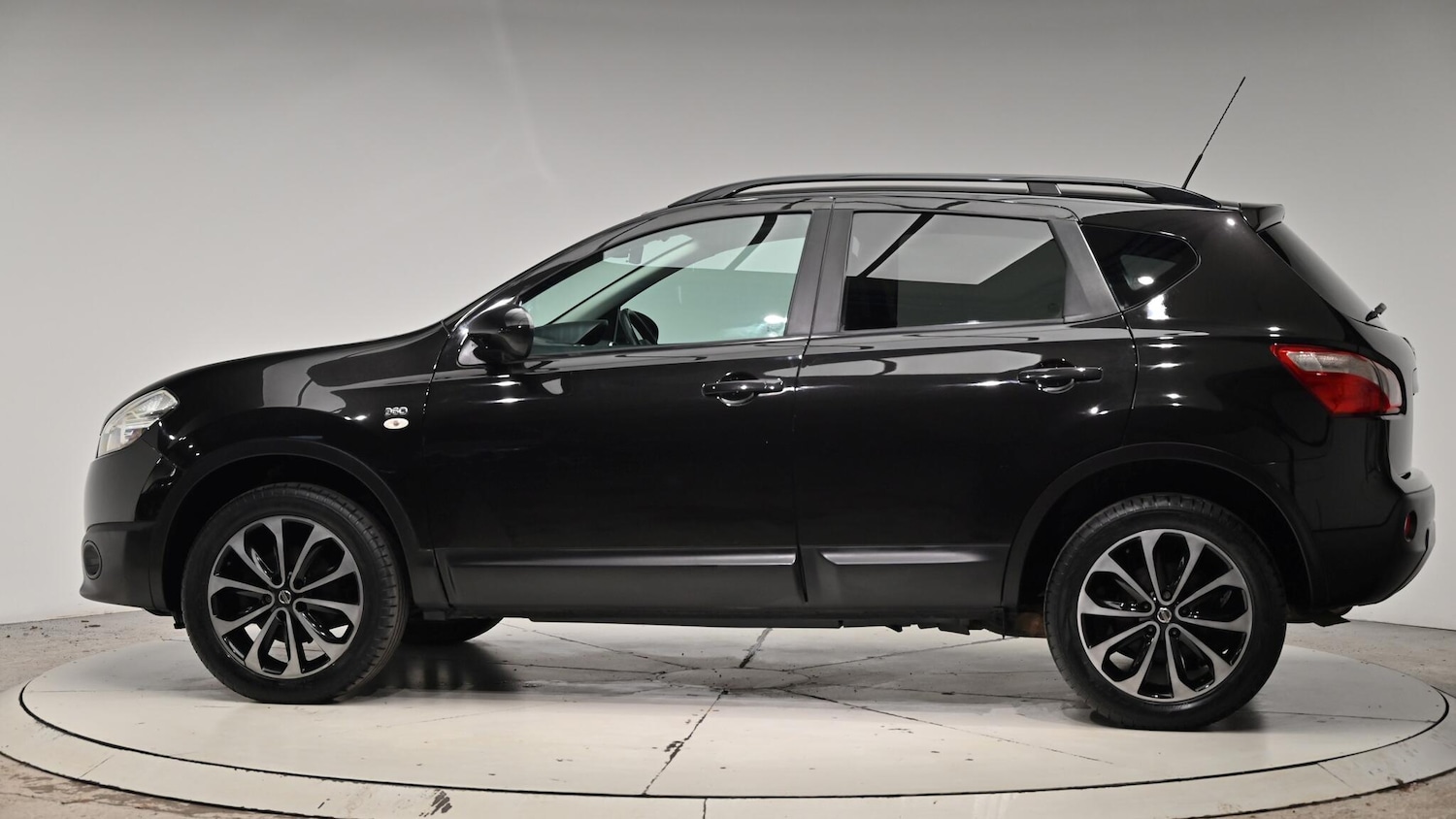 Used Nissan Qashqai 2013 for sale - 76781964: Photo 21