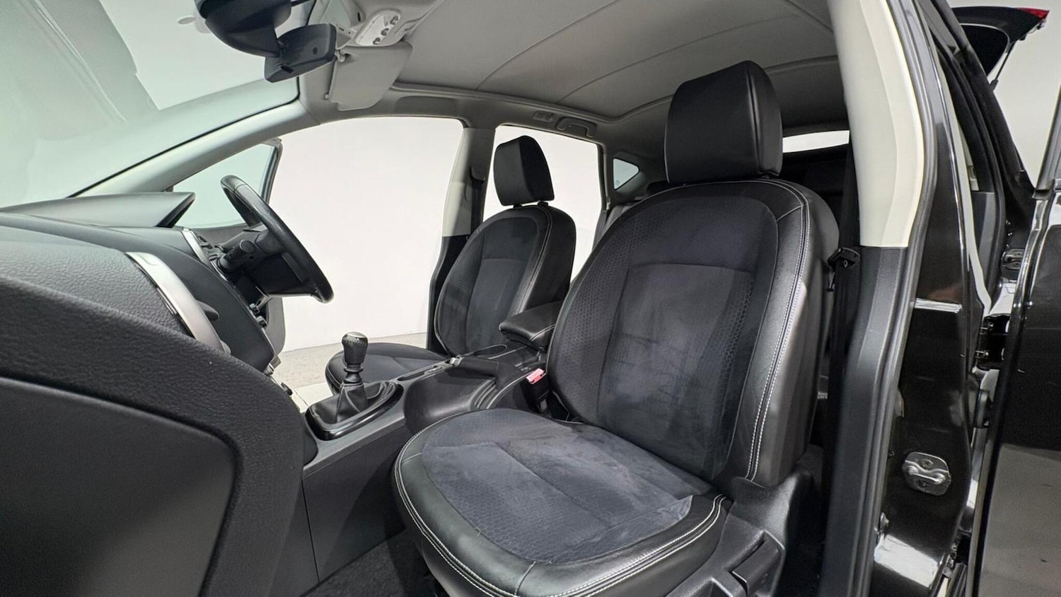 Used Nissan Qashqai 2013 for sale - 76781964: Photo 84