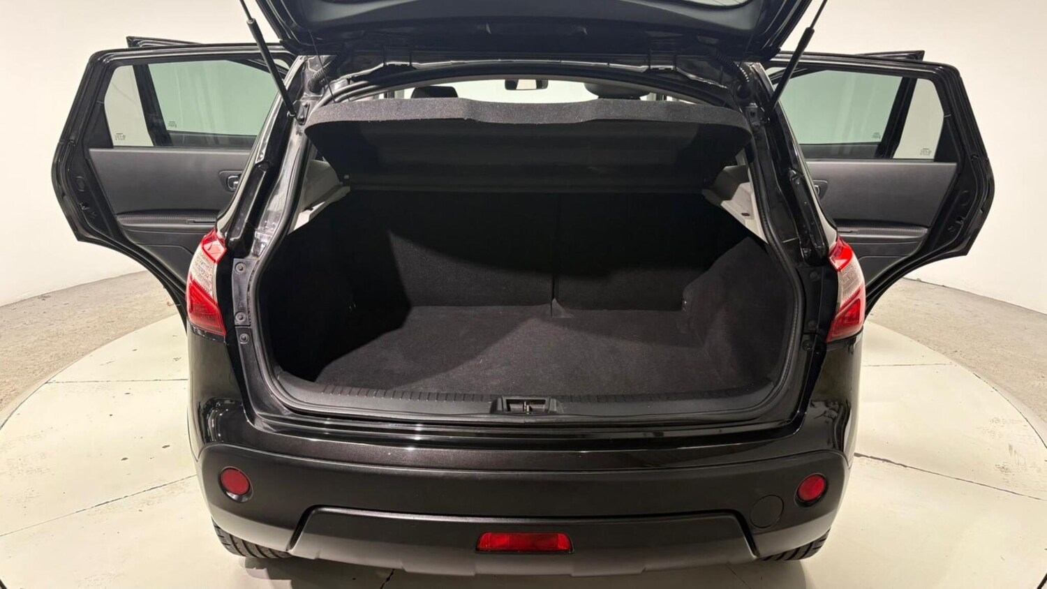 Used Nissan Qashqai 2013 for sale - 76781964: Photo 89