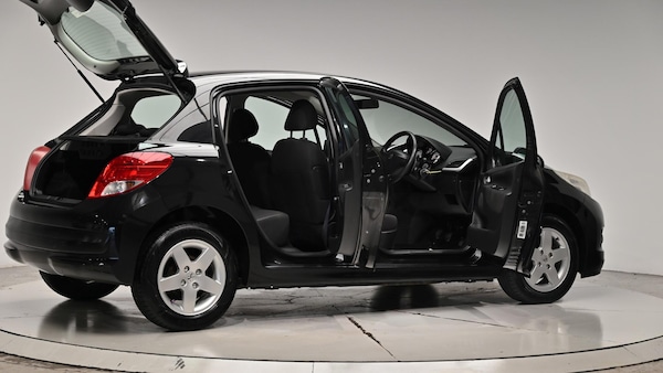 Used Peugeot 207 2010 for sale - 76201461: Photo 71