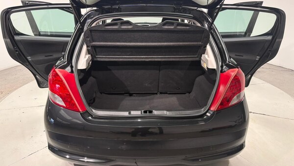 Used Peugeot 207 2010 for sale - 76201461: Photo 89