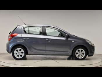Used Hyundai i20 2011 for sale - 75024383: Photo