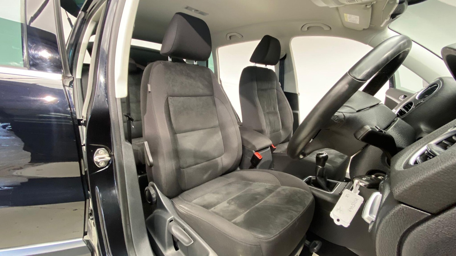 Vehicle 84