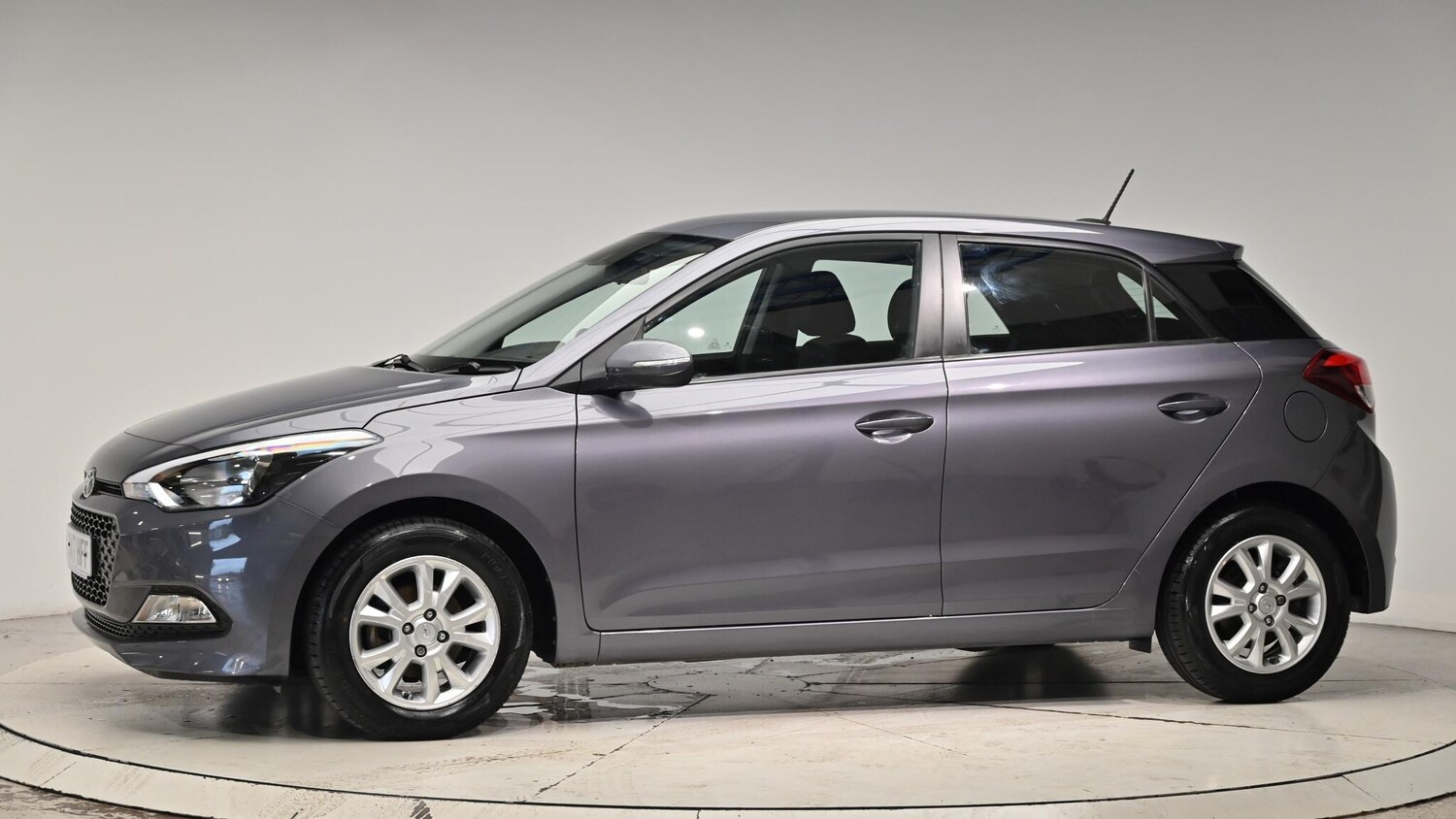 Used Hyundai i20 2017 for sale - 76560961: Photo 18