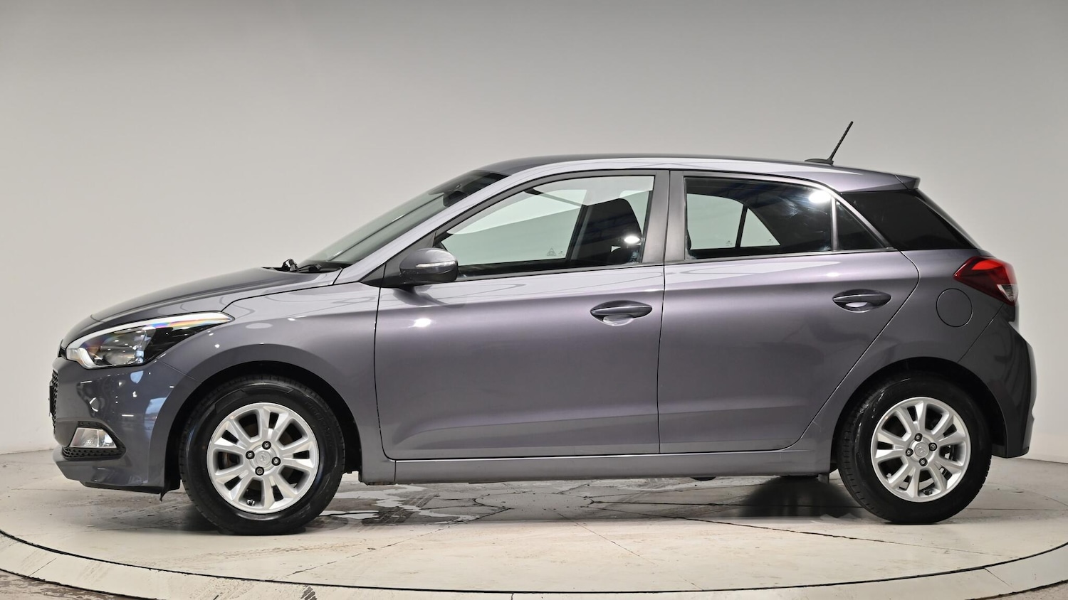 Used Hyundai i20 2017 for sale - 76560961: Photo 19