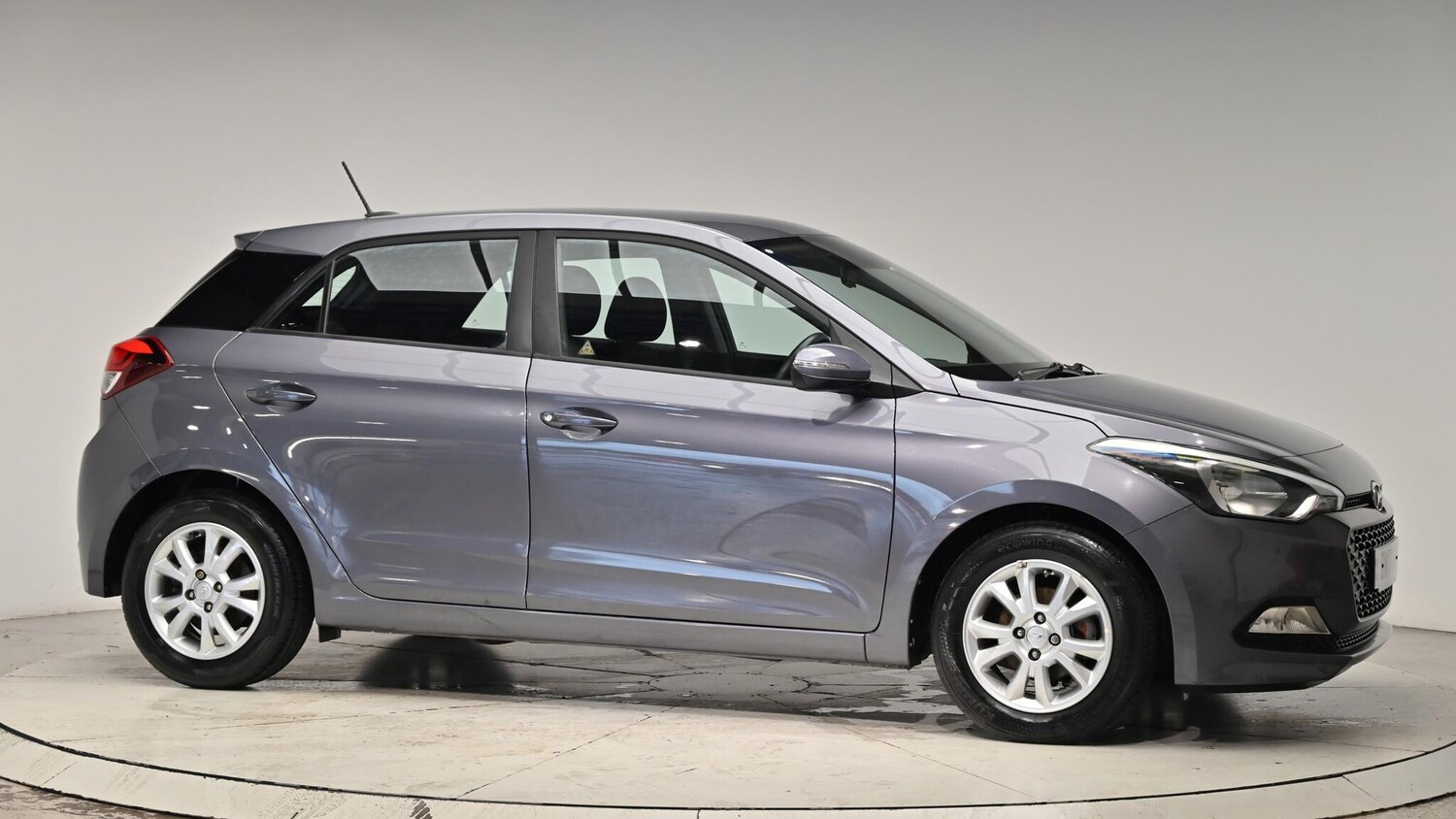 Used Hyundai i20 2017 for sale - 76560961: Photo 40