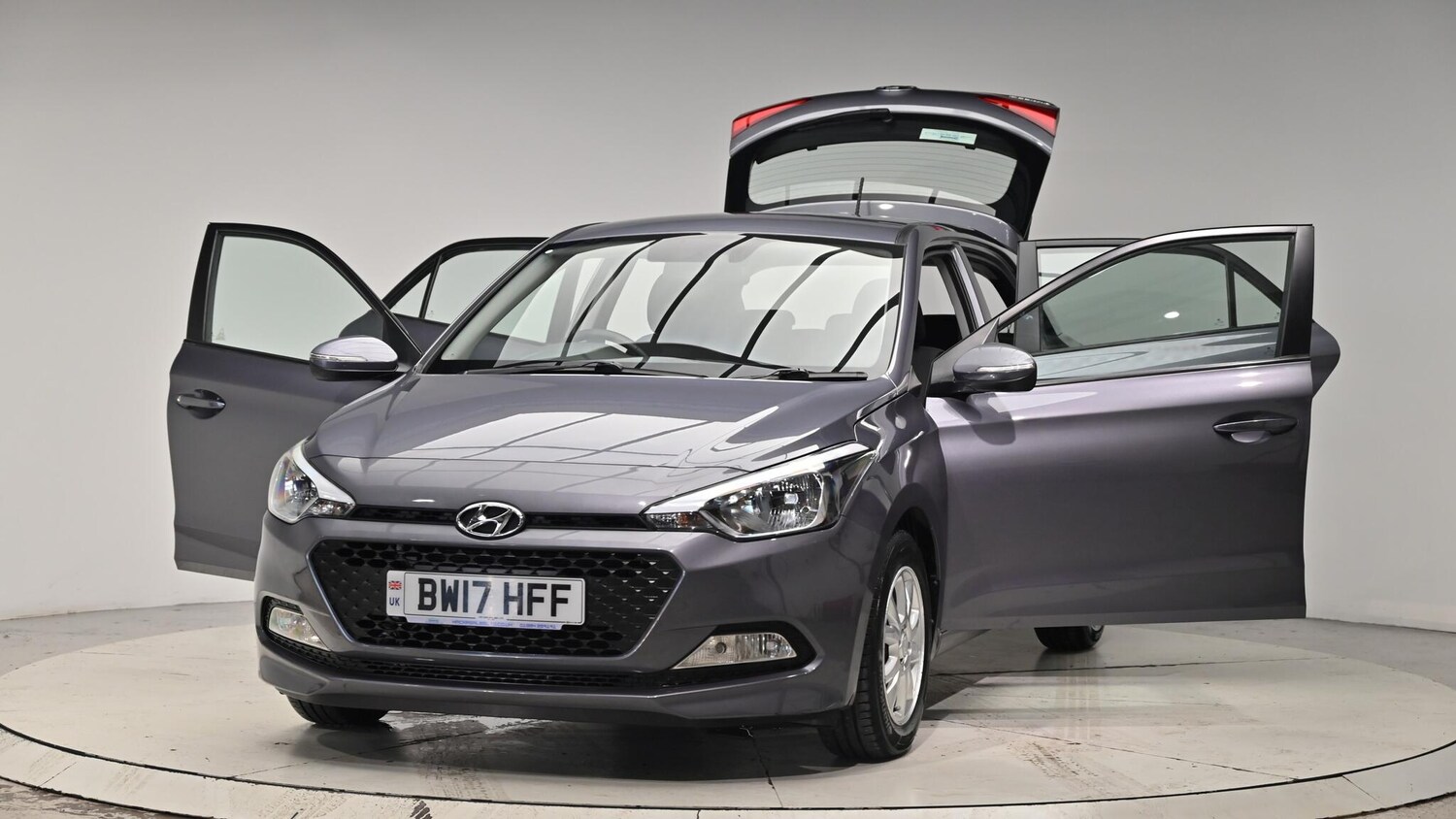 Used Hyundai i20 2017 for sale - 76560961: Photo 49