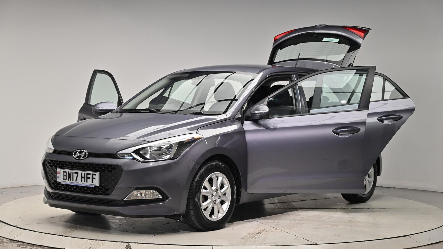 Used Hyundai i20 2017 for sale - 76560961: Photo 51