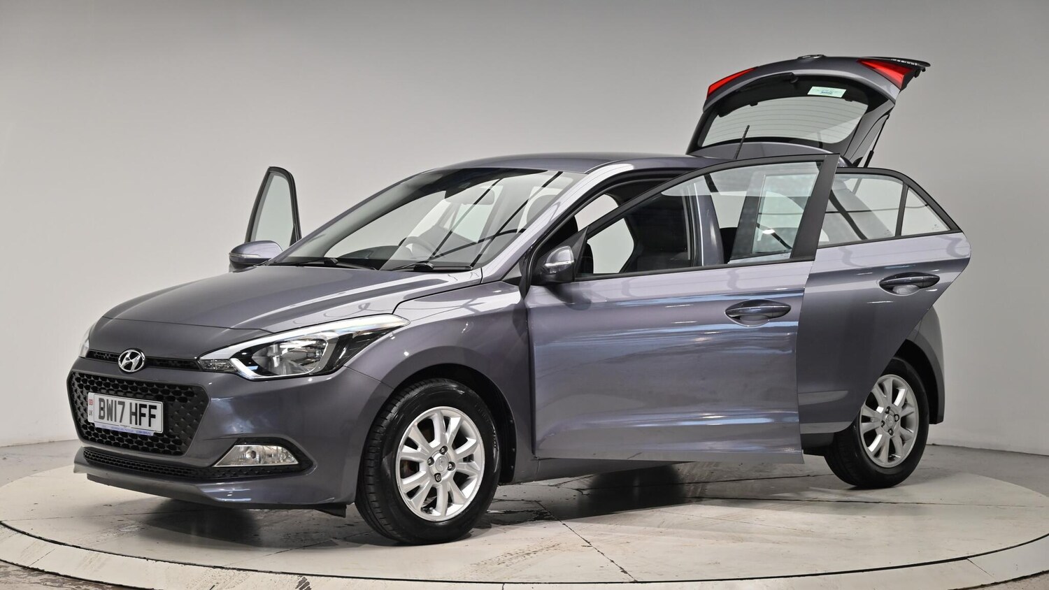 Used Hyundai i20 2017 for sale - 76560961: Photo 52