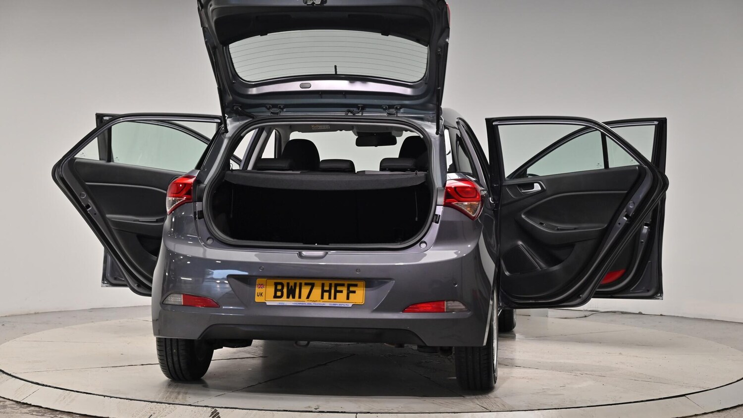 Used Hyundai i20 2017 for sale - 76560961: Photo 66