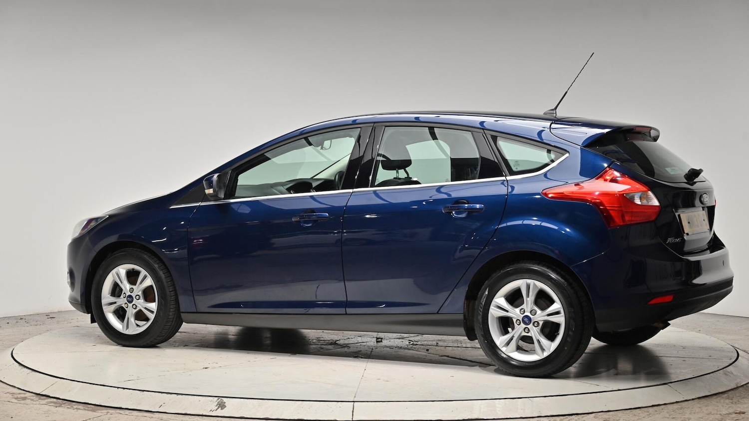 Used Ford Focus 2013 for sale - 77039929: Photo 23
