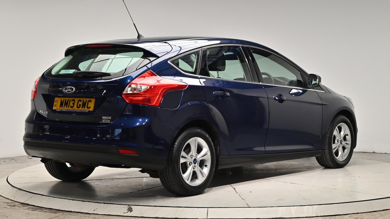 Used Ford Focus 2013 for sale - 77039929: Photo 6