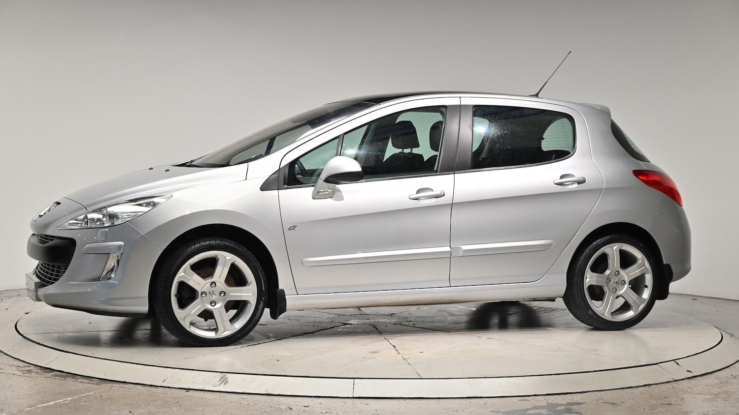 Used Peugeot 308 2007 for sale - 76440657: Photo 18