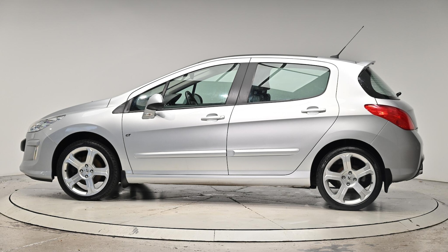 Used Peugeot 308 2007 for sale - 76440657: Photo 21