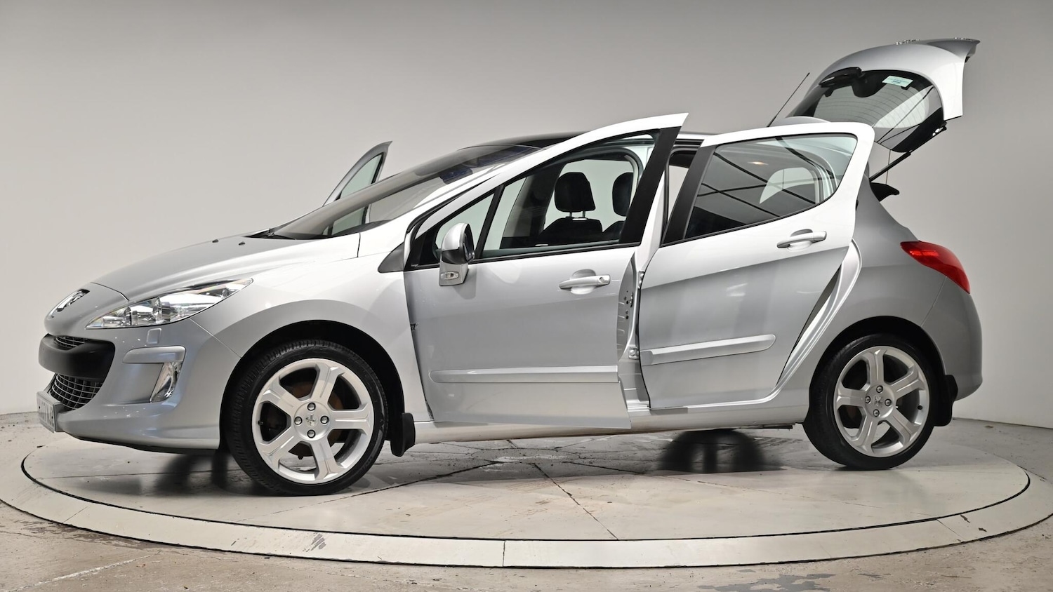 Used Peugeot 308 2007 for sale - 76440657: Photo 54