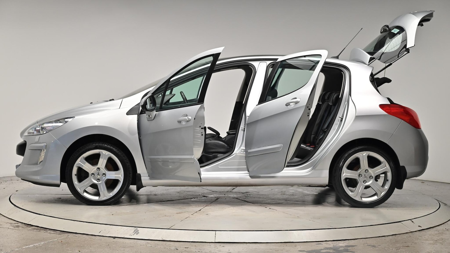 Used Peugeot 308 2007 for sale - 76440657: Photo 56