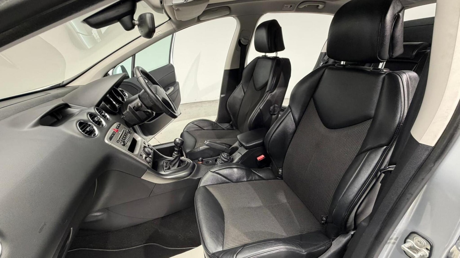 Used Peugeot 308 2007 for sale - 76440657: Photo 83