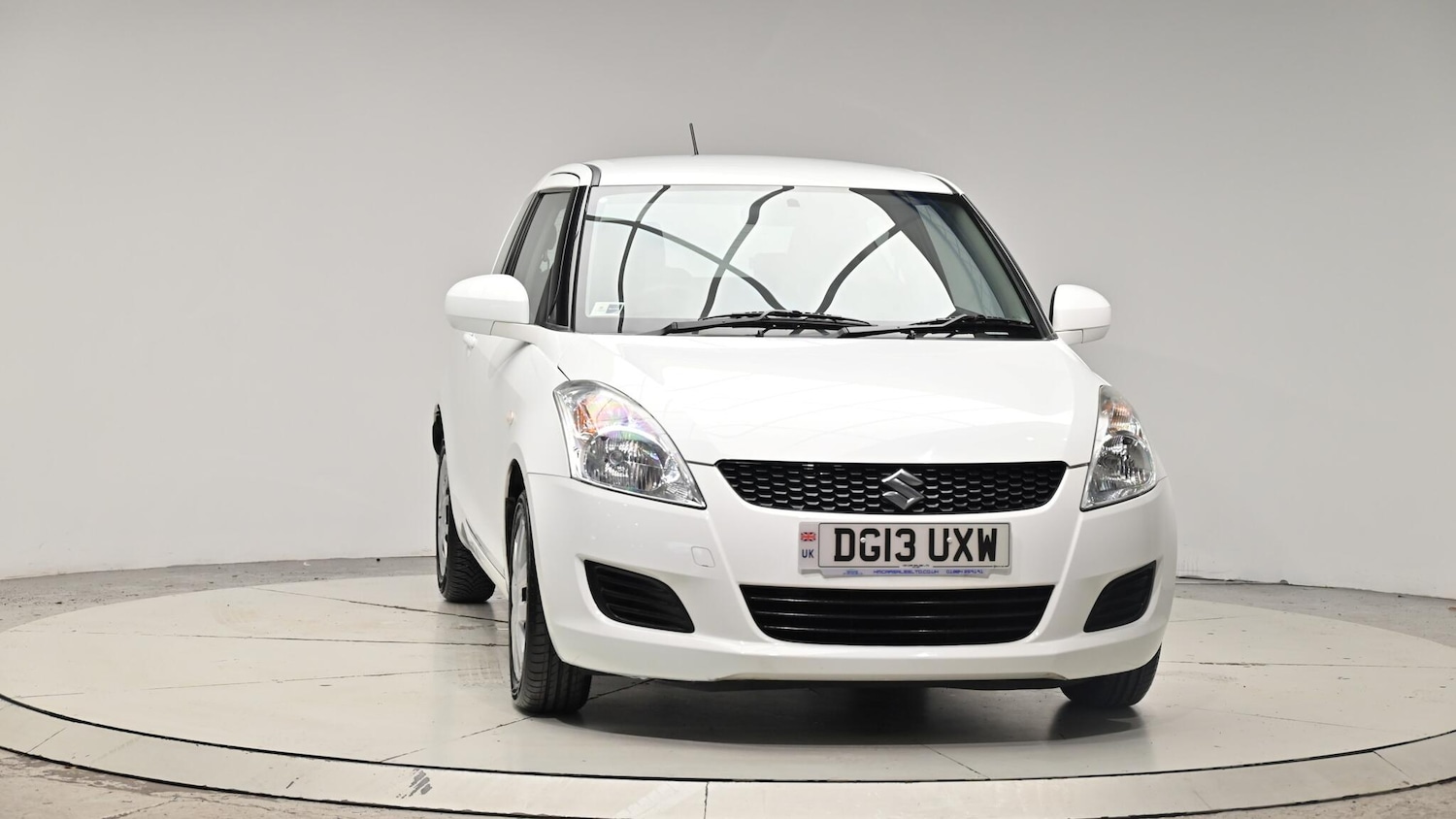 Used Suzuki Swift 2013 for sale - 76409137: Photo 10
