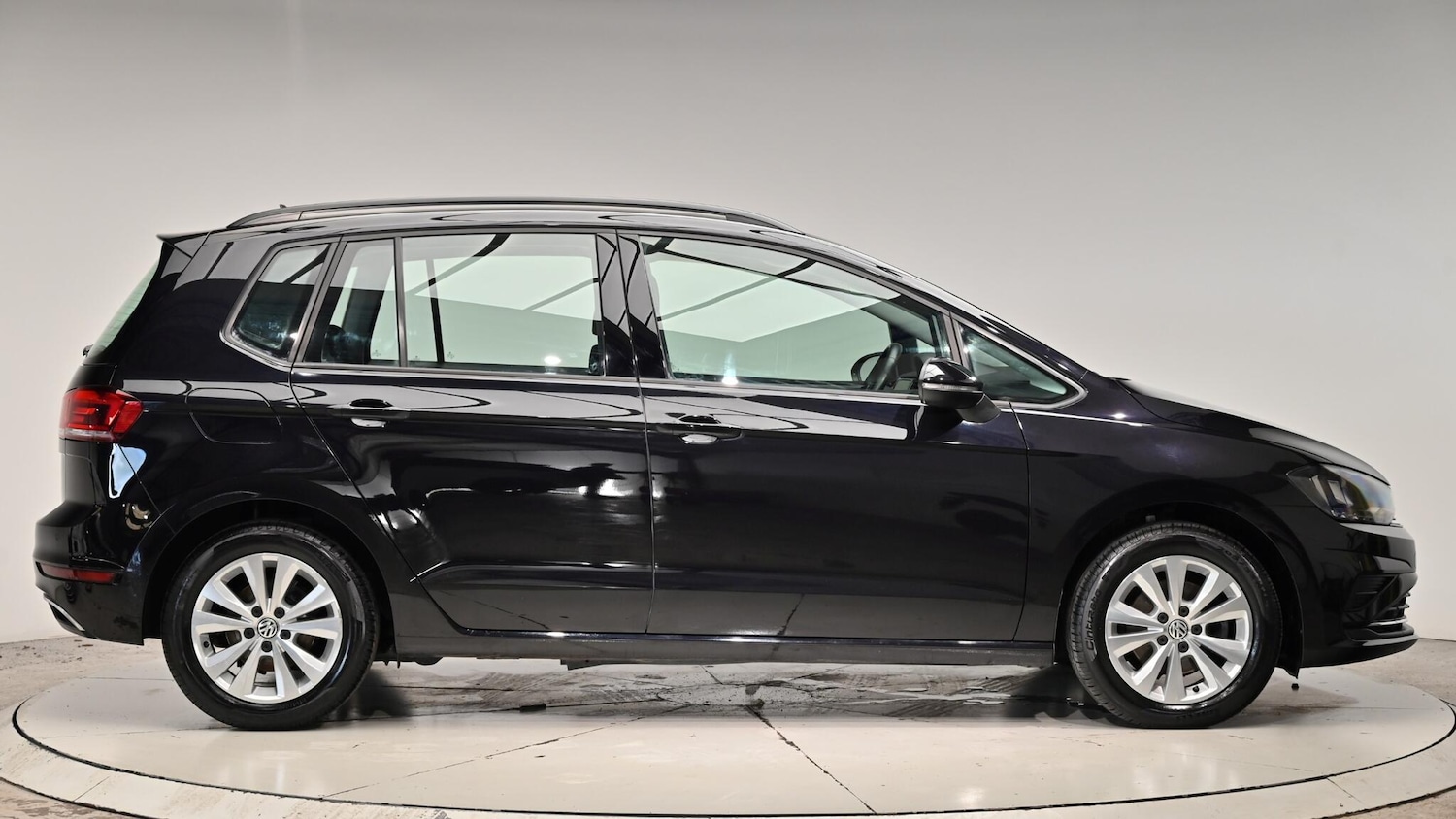 Used Volkswagen Golf SV 2019 for sale - 76927034: Photo 4