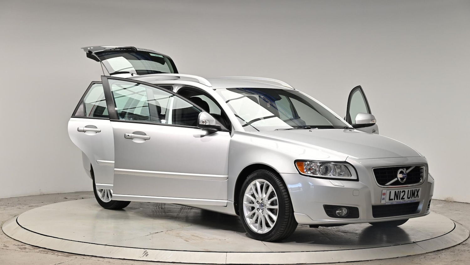 Vehicle 44