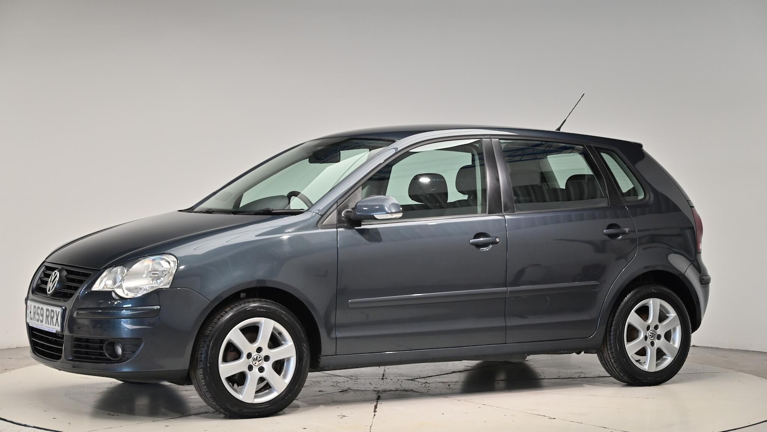 Used Volkswagen Polo 2009 for sale - 76645424: Photo 17