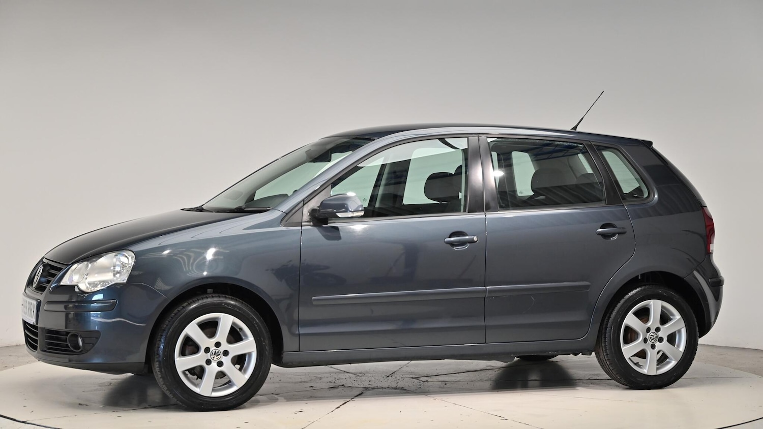 Used Volkswagen Polo 2009 for sale - 76645424: Photo 18